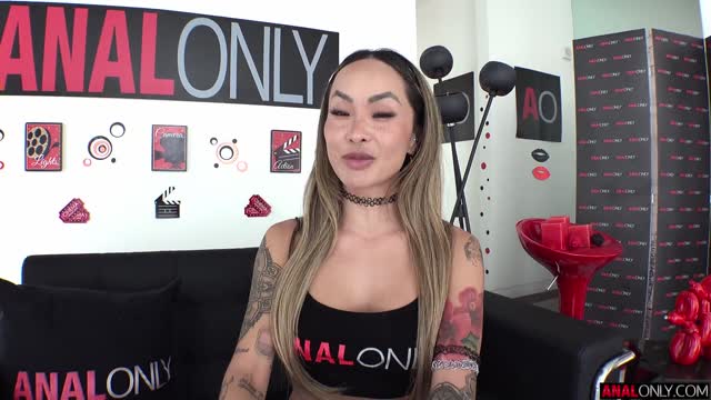 Linda Lets You In From Behind