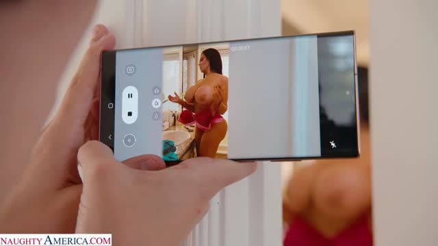 Hot Milf Sybil Stallone Gets Her Wet Pussy Pounded