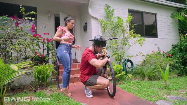 Finds Herself In A Sticky Situation And Fucks Out Of It