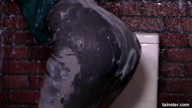 Shiny Business Babe Gets Fully Jizz Blitzed